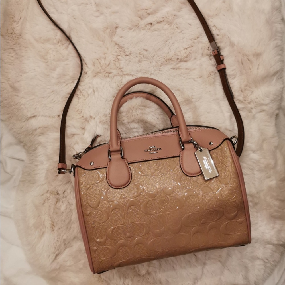 COACH MINI BENNETT SATCHEL IN SIGNATURE DEBOSSED PATENT LEATHER（F11920）